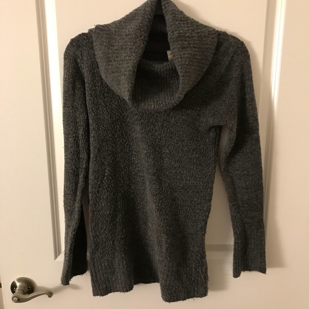 💕5 for $25 Gray Sweater